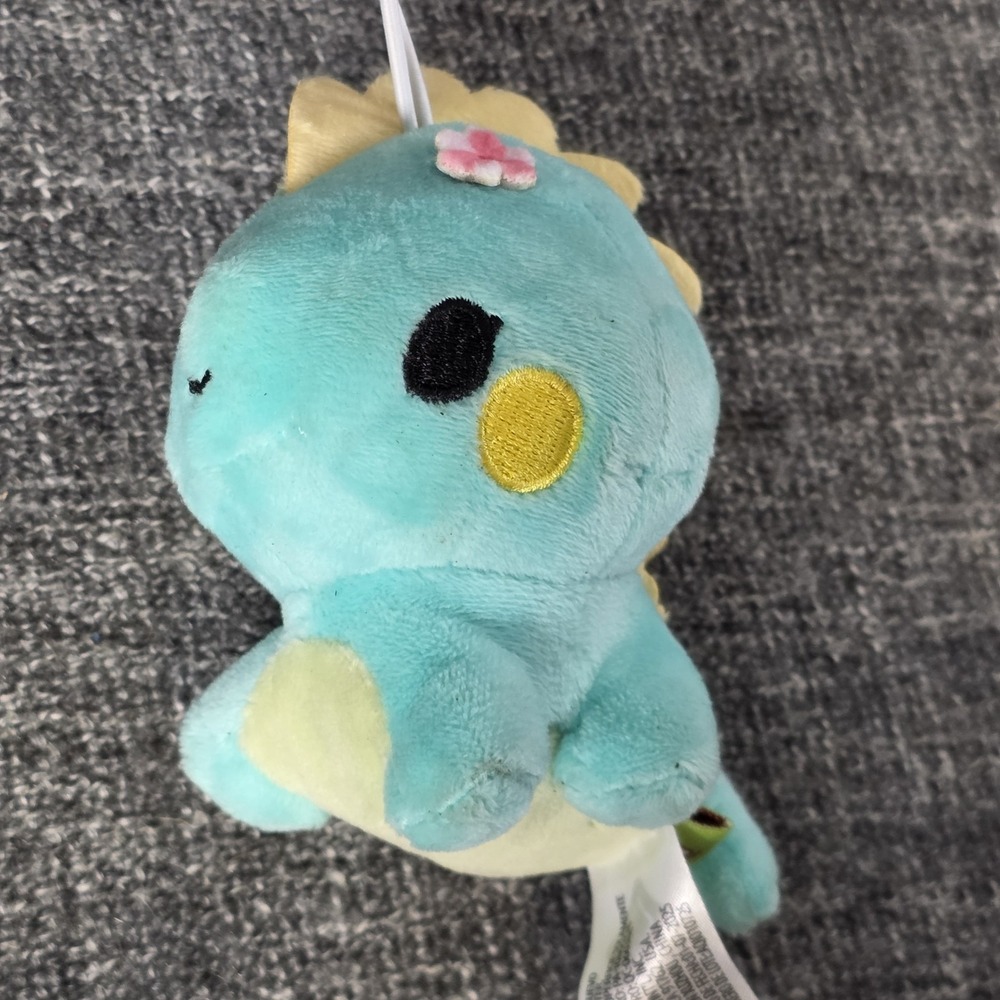 Round 1 Exclusive Birduyen Ixia Flower Iguana Plush Mini Plush Toy Doll
